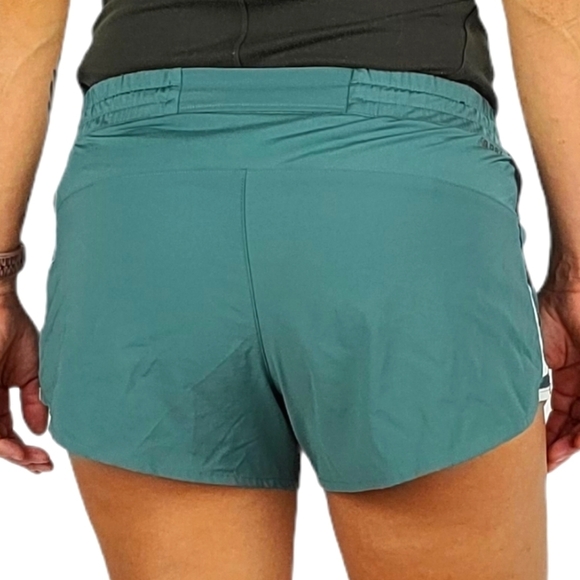 New Balance Active Shorts Size X Small Green Lined - Picture 4 of 4
